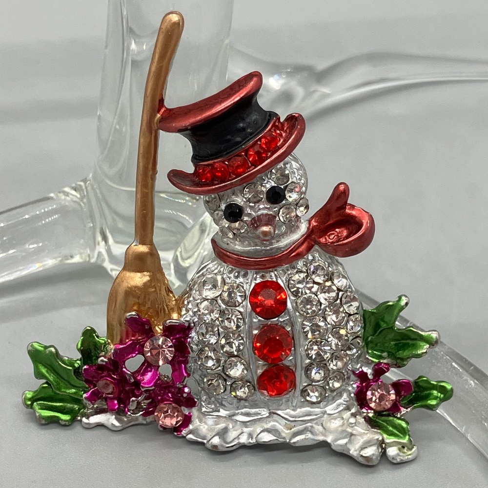 Vintage Silver Christmas Pin / Brooch - Rhinestone snowman with hat and scarf